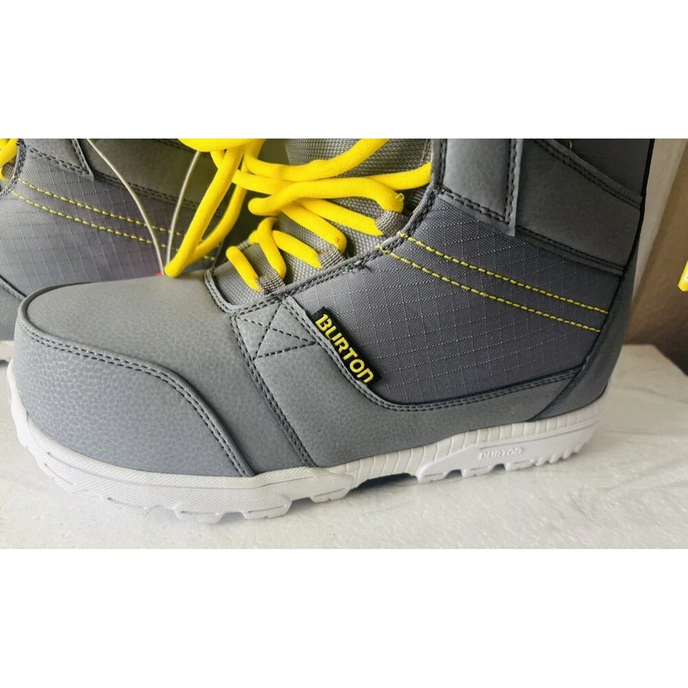 Snowboard Boots Burton Invader Size 10.5